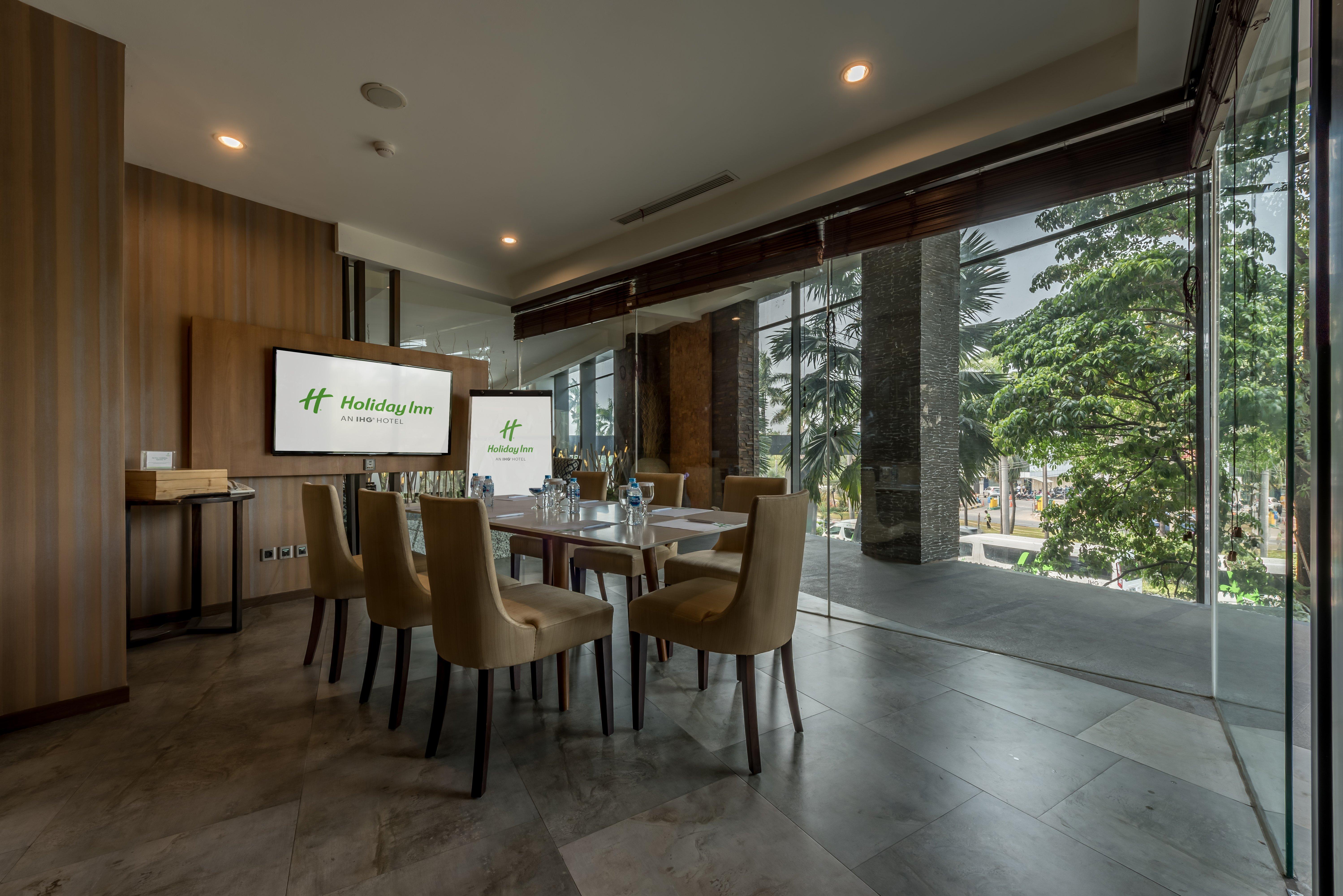 Holiday Inn Cikarang Jababeka By Ihg Kültér fotó