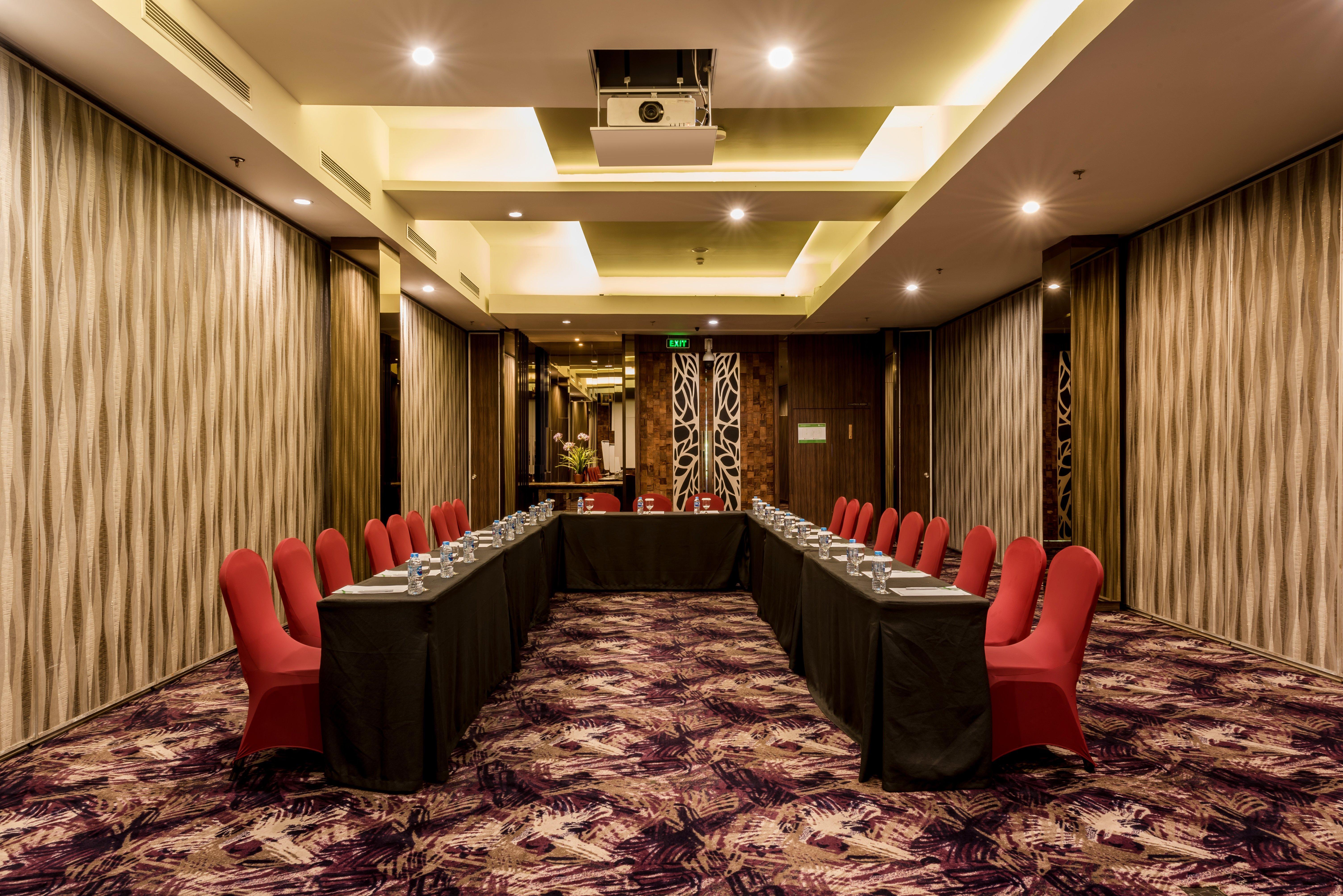 Holiday Inn Cikarang Jababeka By Ihg Kültér fotó