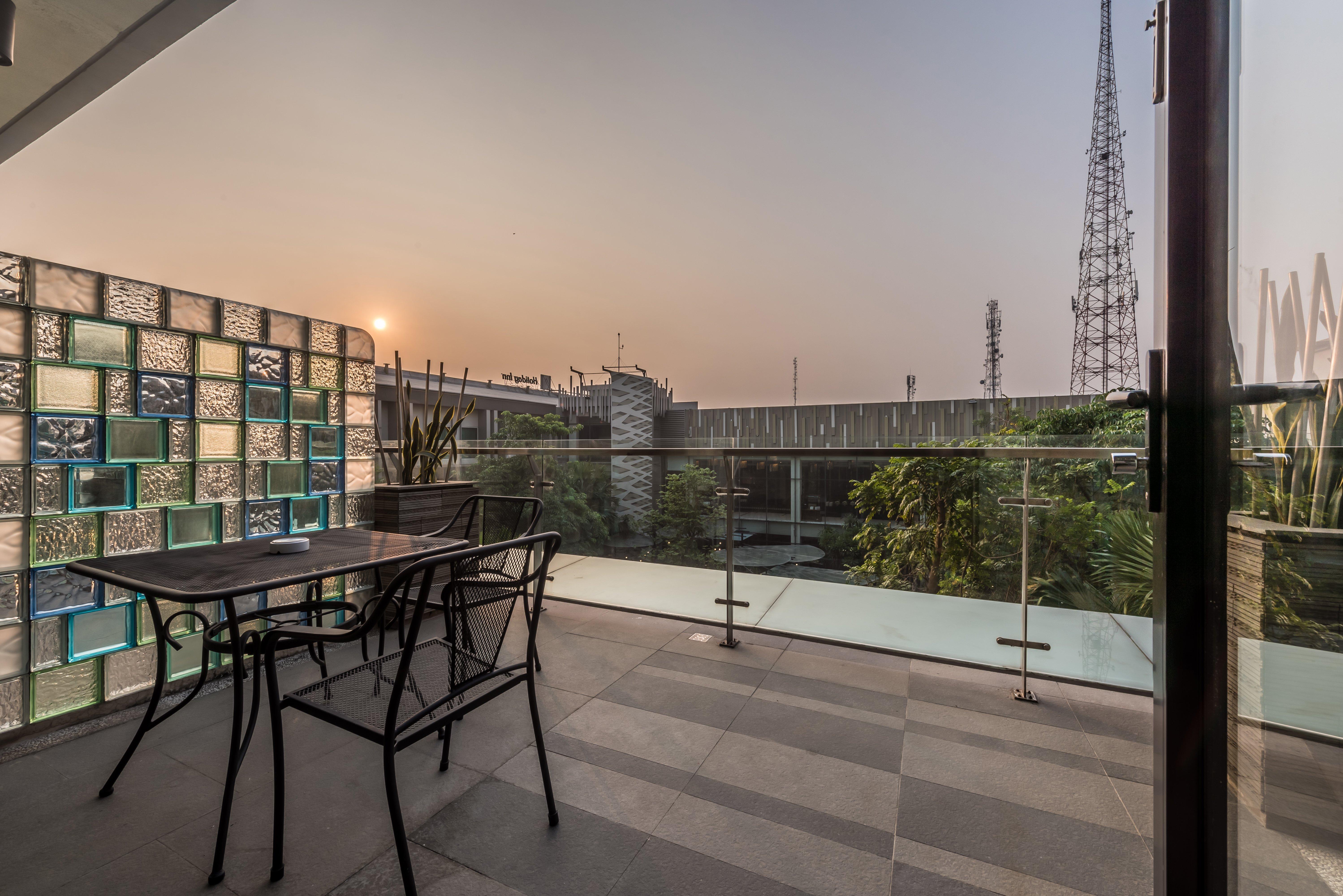 Holiday Inn Cikarang Jababeka By Ihg Kültér fotó