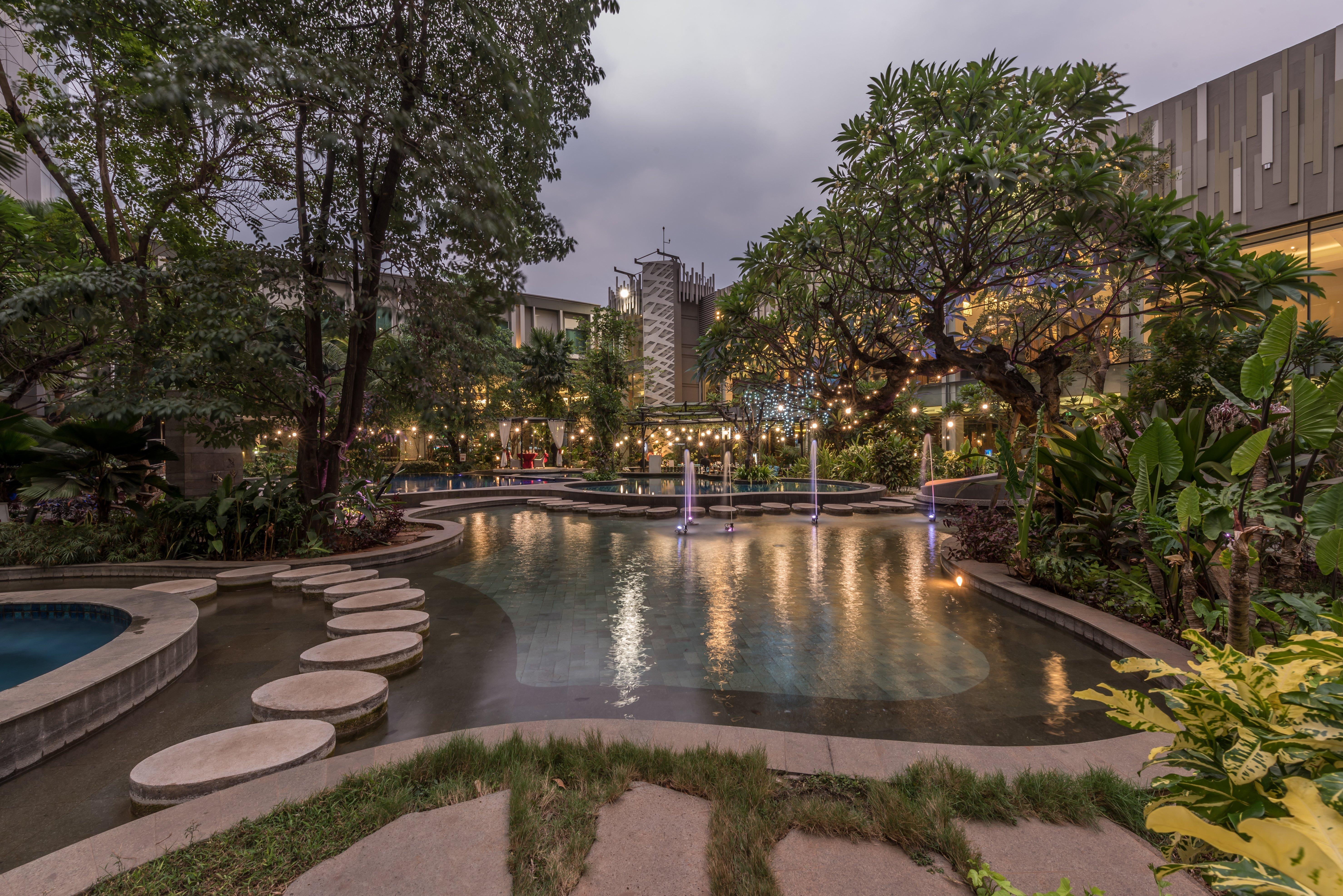 Holiday Inn Cikarang Jababeka By Ihg Kültér fotó