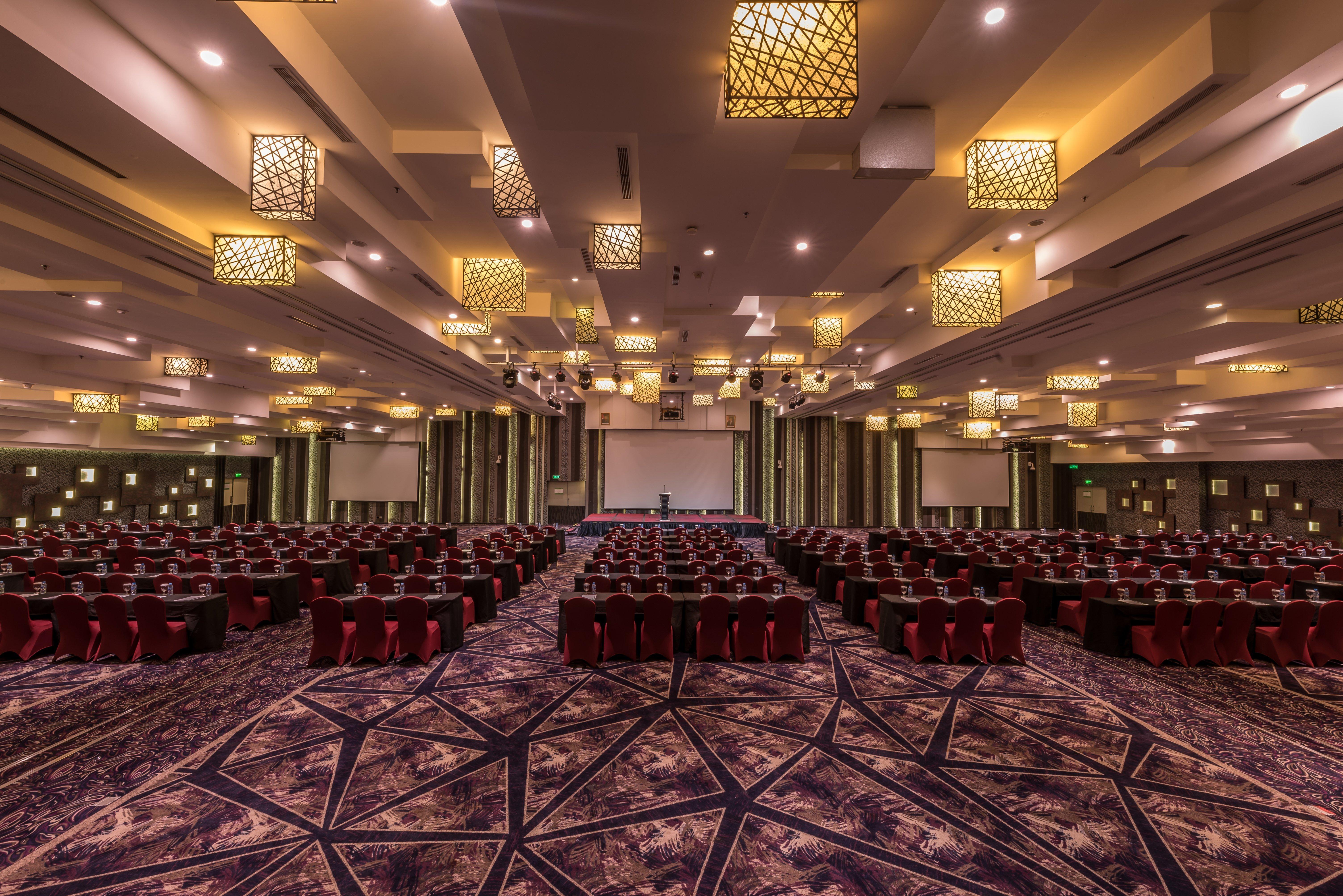 Holiday Inn Cikarang Jababeka By Ihg Kültér fotó