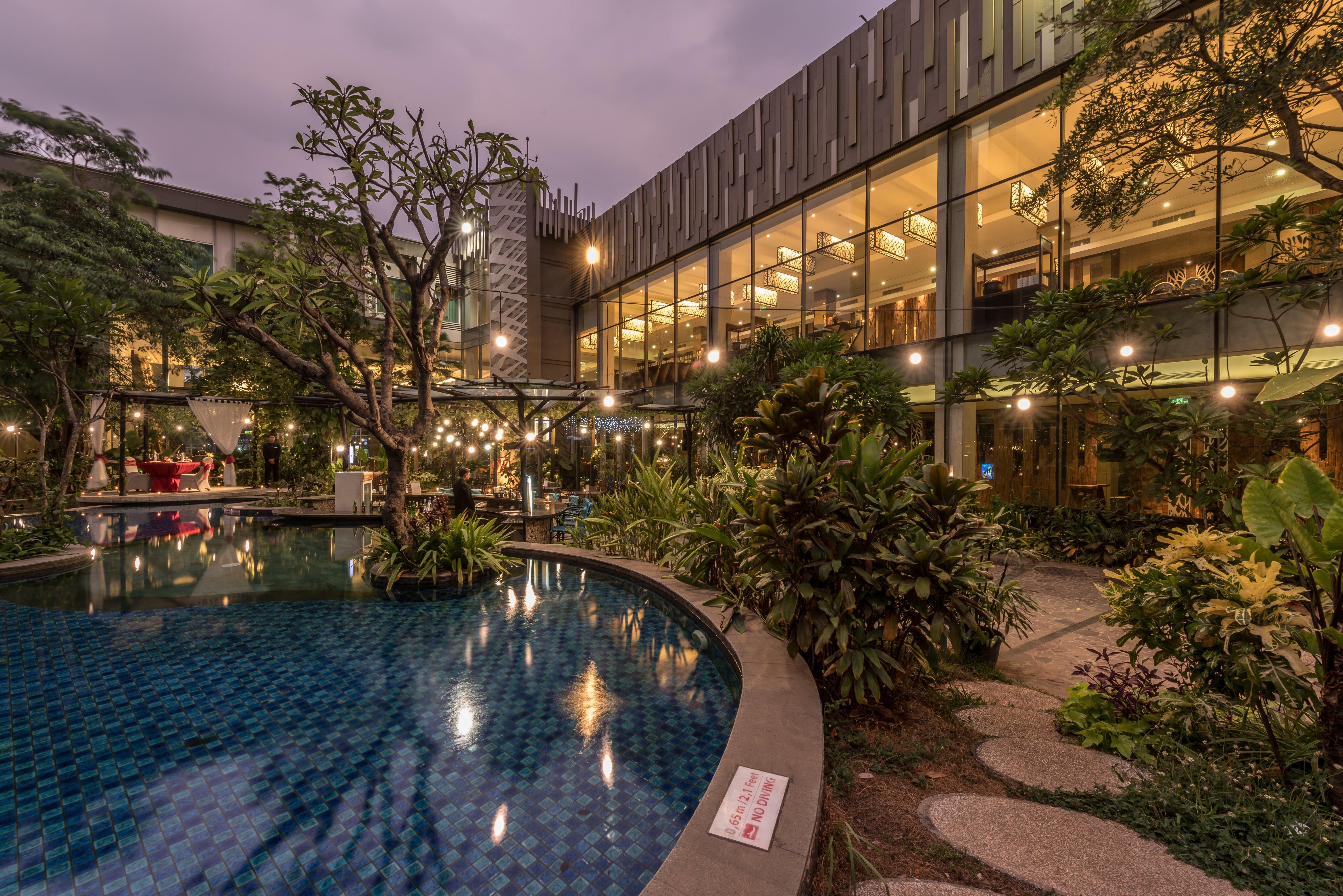 Holiday Inn Cikarang Jababeka By Ihg Kültér fotó